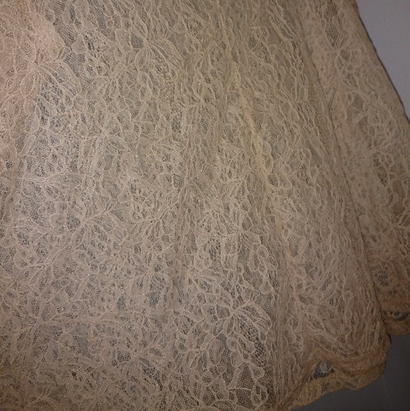 Nude lace swing tank - Picture 3 of 3